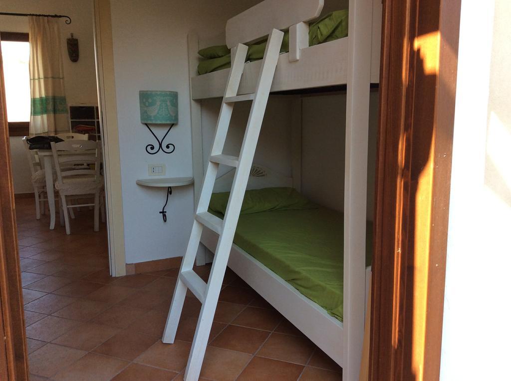 Sardinia Beach Apartments Aglientu Exterior photo