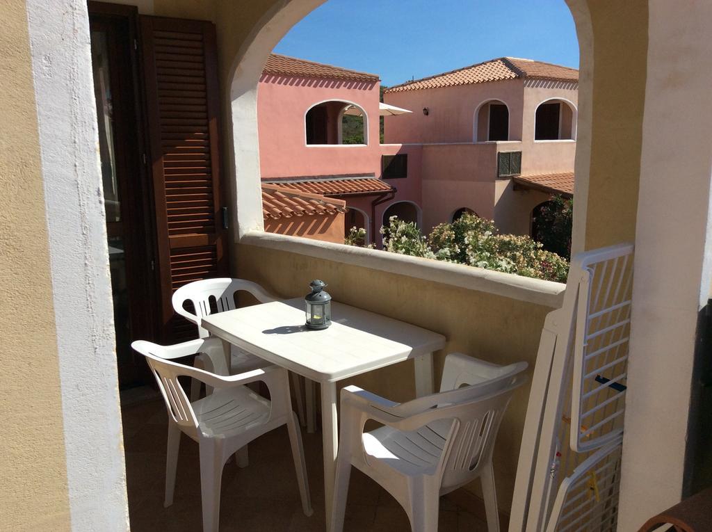 Sardinia Beach Apartments Aglientu Exterior photo