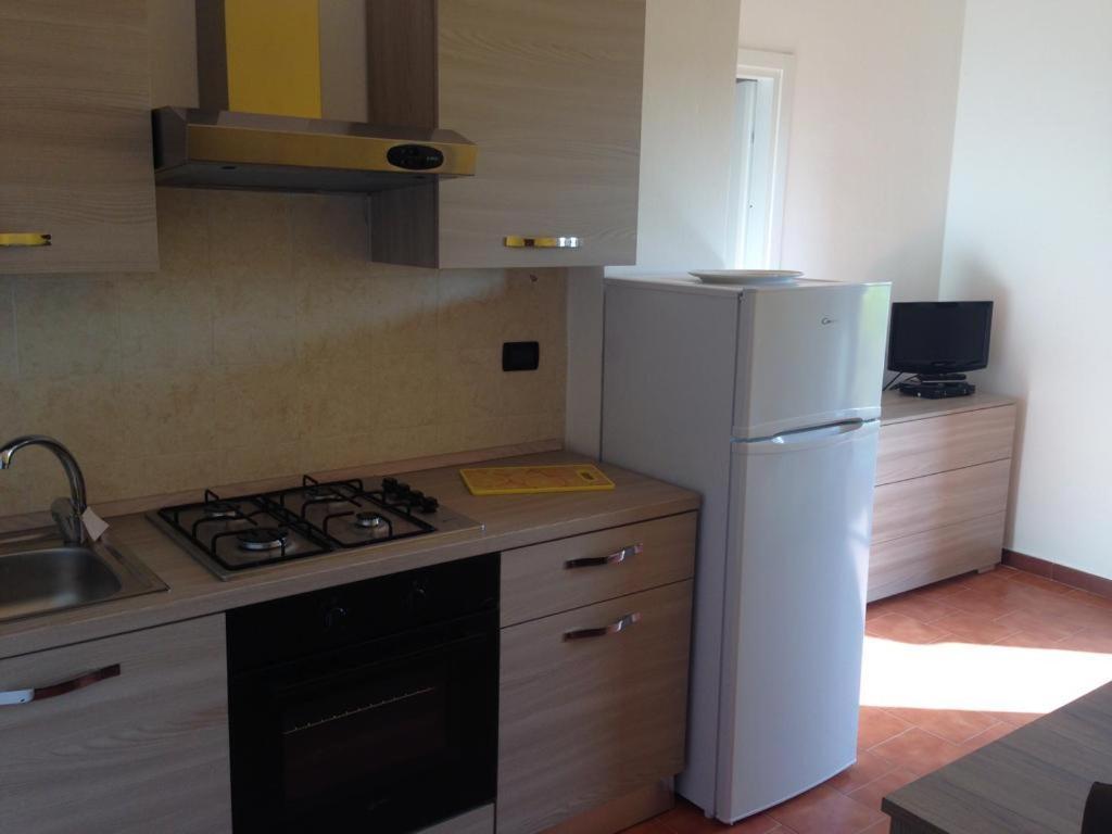Sardinia Beach Apartments Aglientu Exterior photo